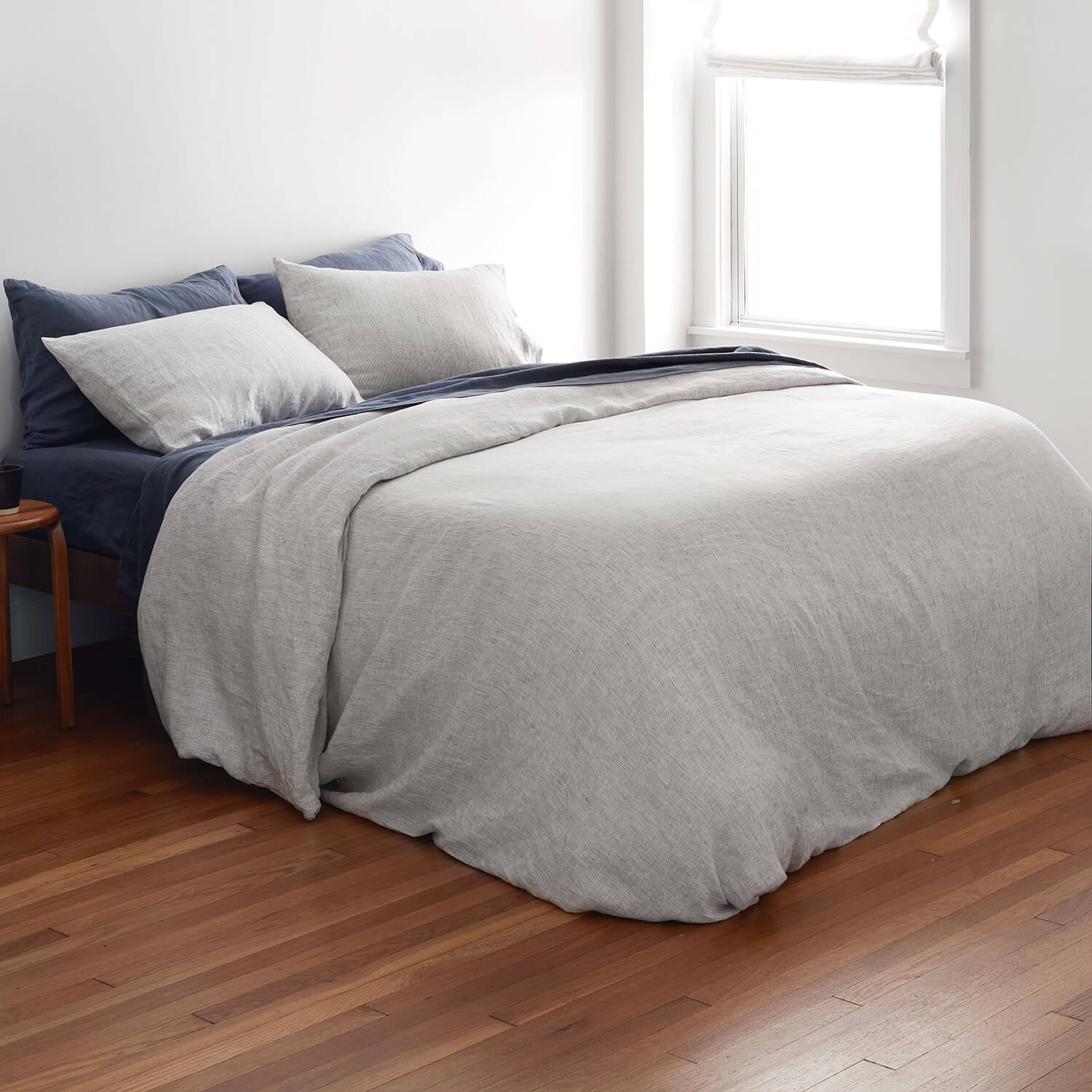 Classic Stonewashed Linen Bedding Bundle - Image 38