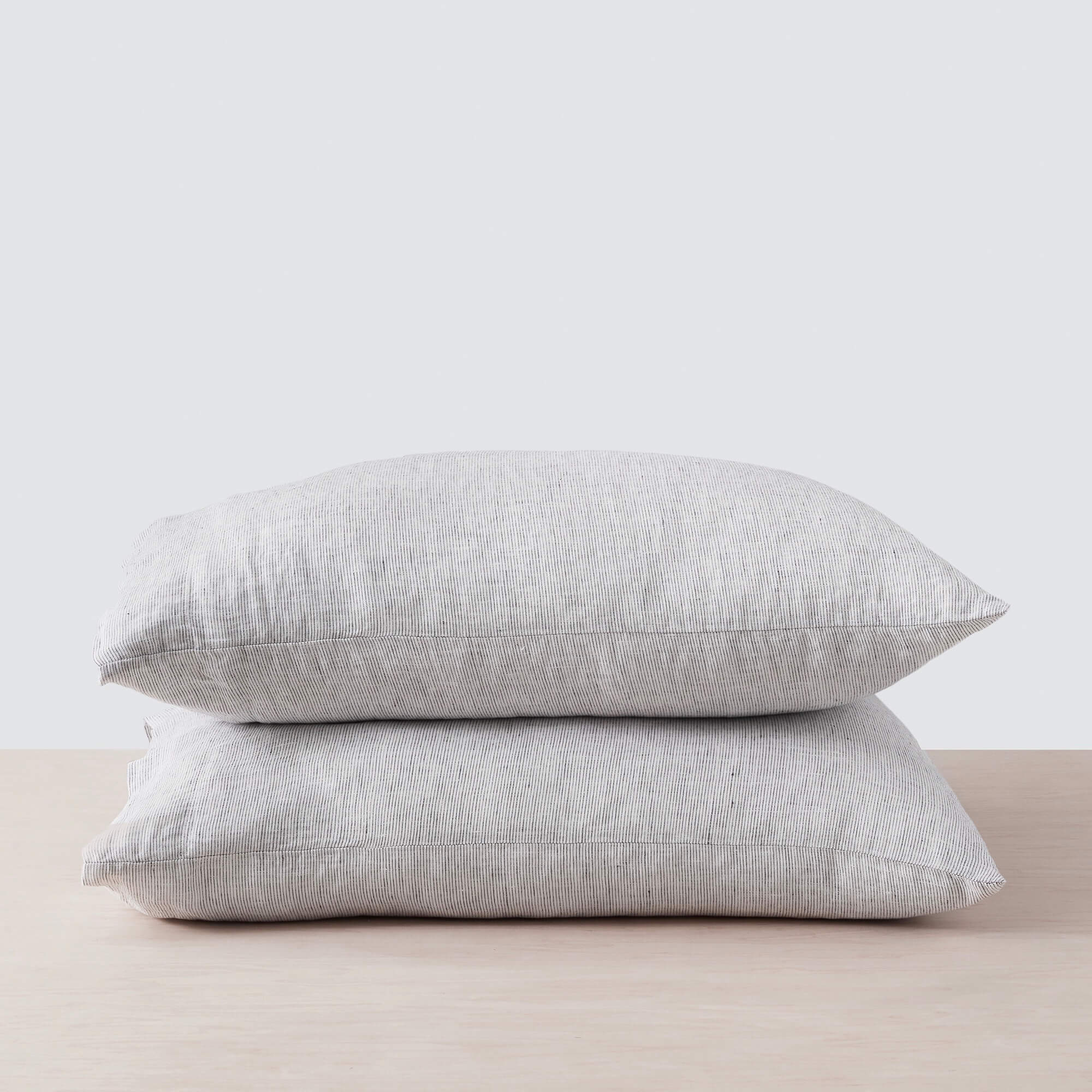 Classic Stonewashed Linen Bedding Bundle - Image 33