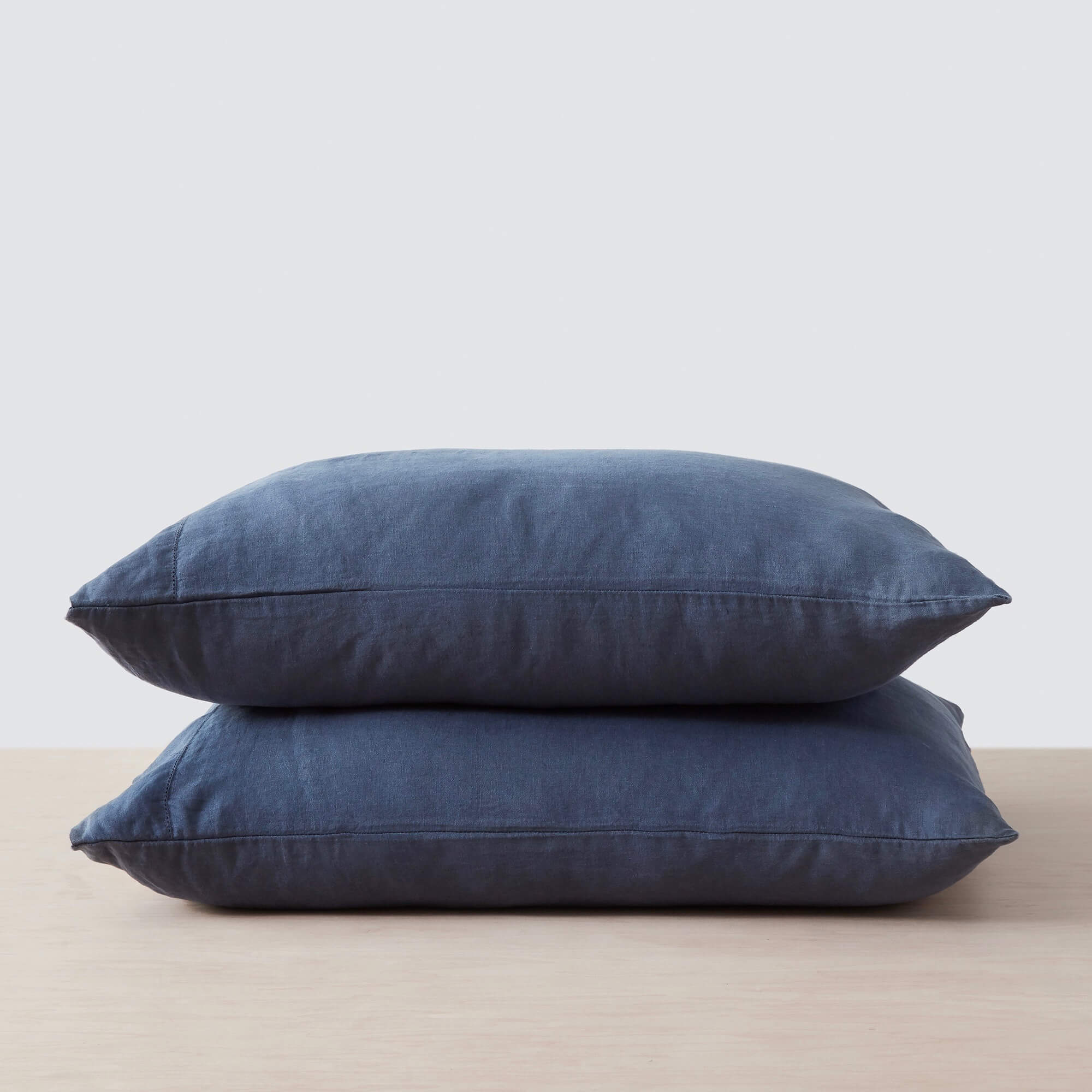 Classic Stonewashed Linen Bedding Bundle - Image 32