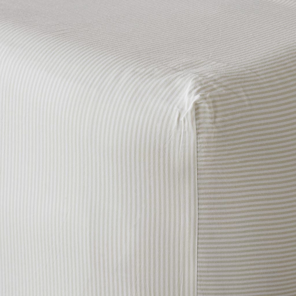 Cotton Bedding Essential in Sand