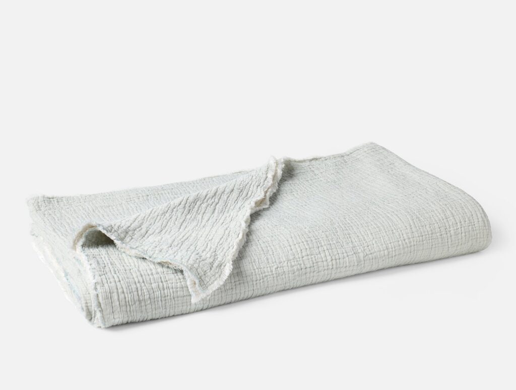 Coastal Blue Textured Textile Bed Blanket for Everyday Comfort