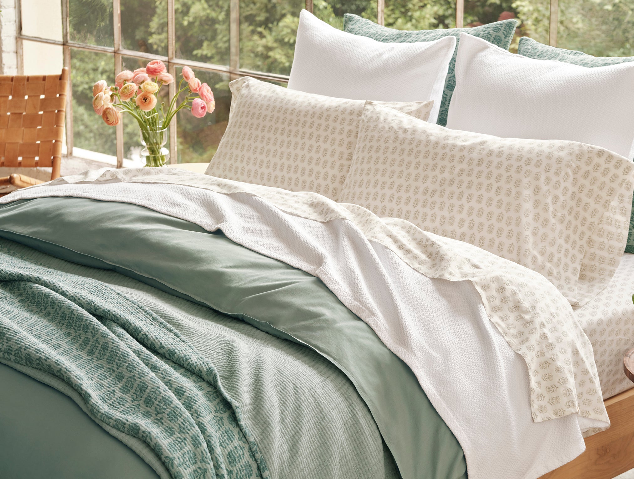 Muted Green Textured Textile Bed Blanket for Everyday Comfort - Image 2