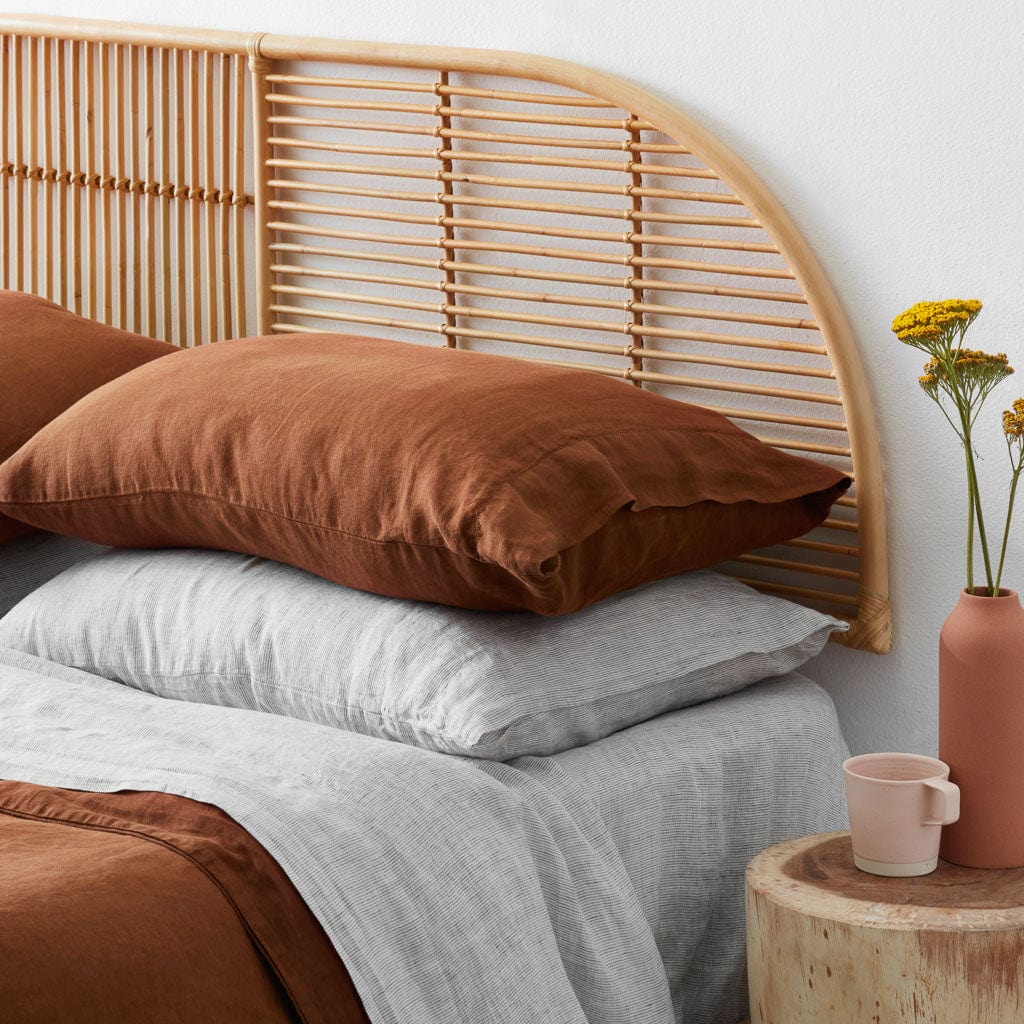 Classic Stonewashed Linen Bedding Bundle - Image 24