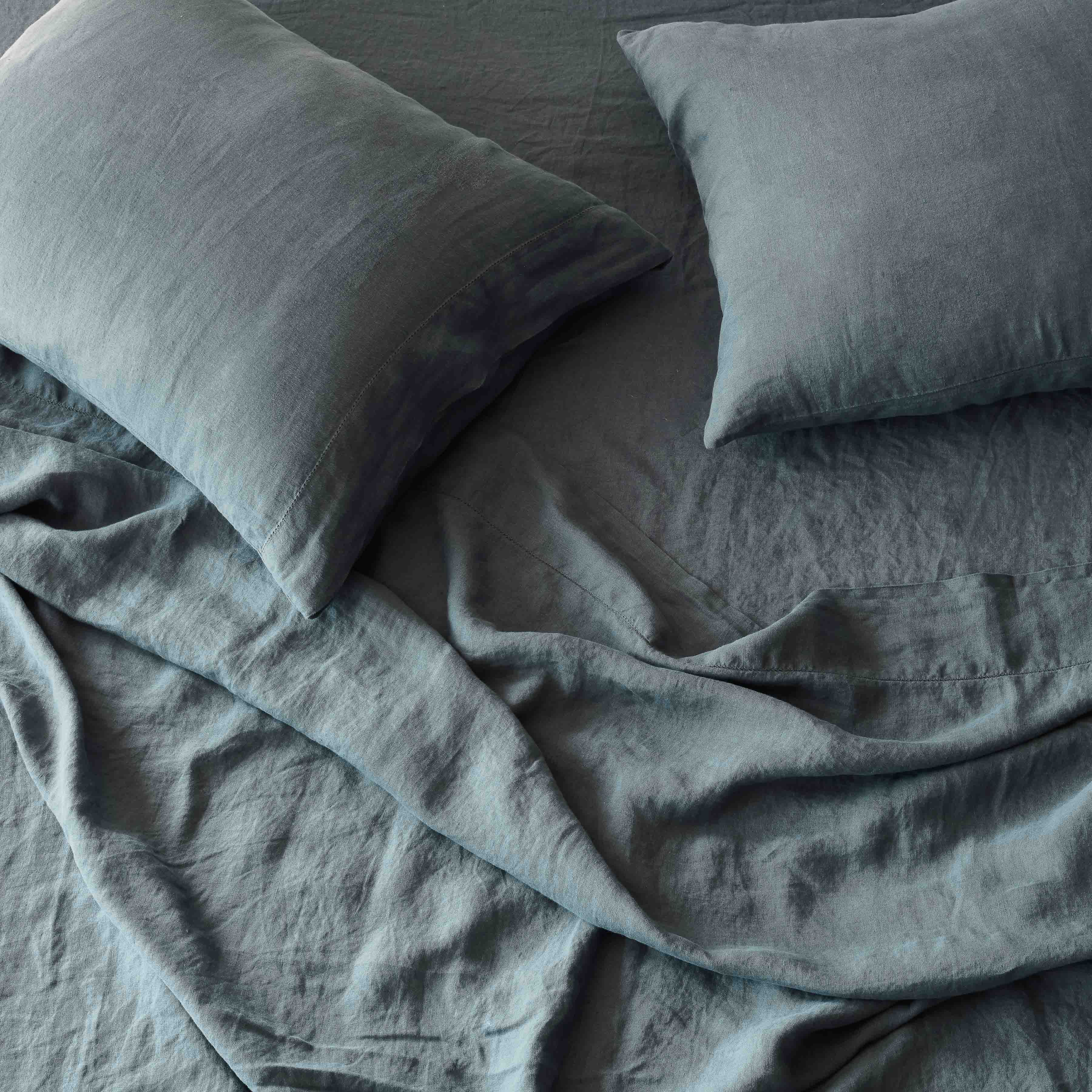 Classic Stonewashed Linen Bedding Bundle - Image 51