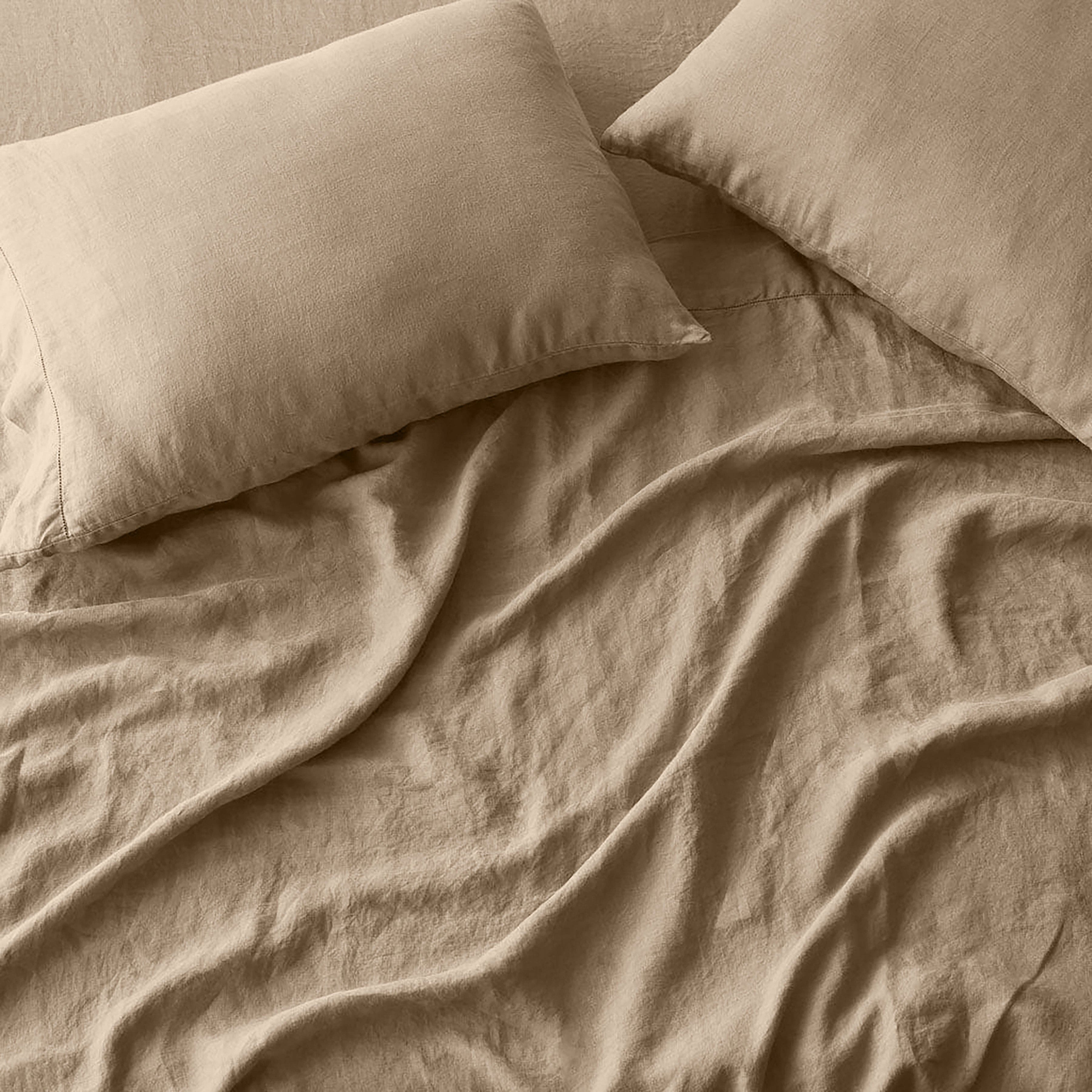 Stonewashed Linen Sheet Set in Blue - Image 71