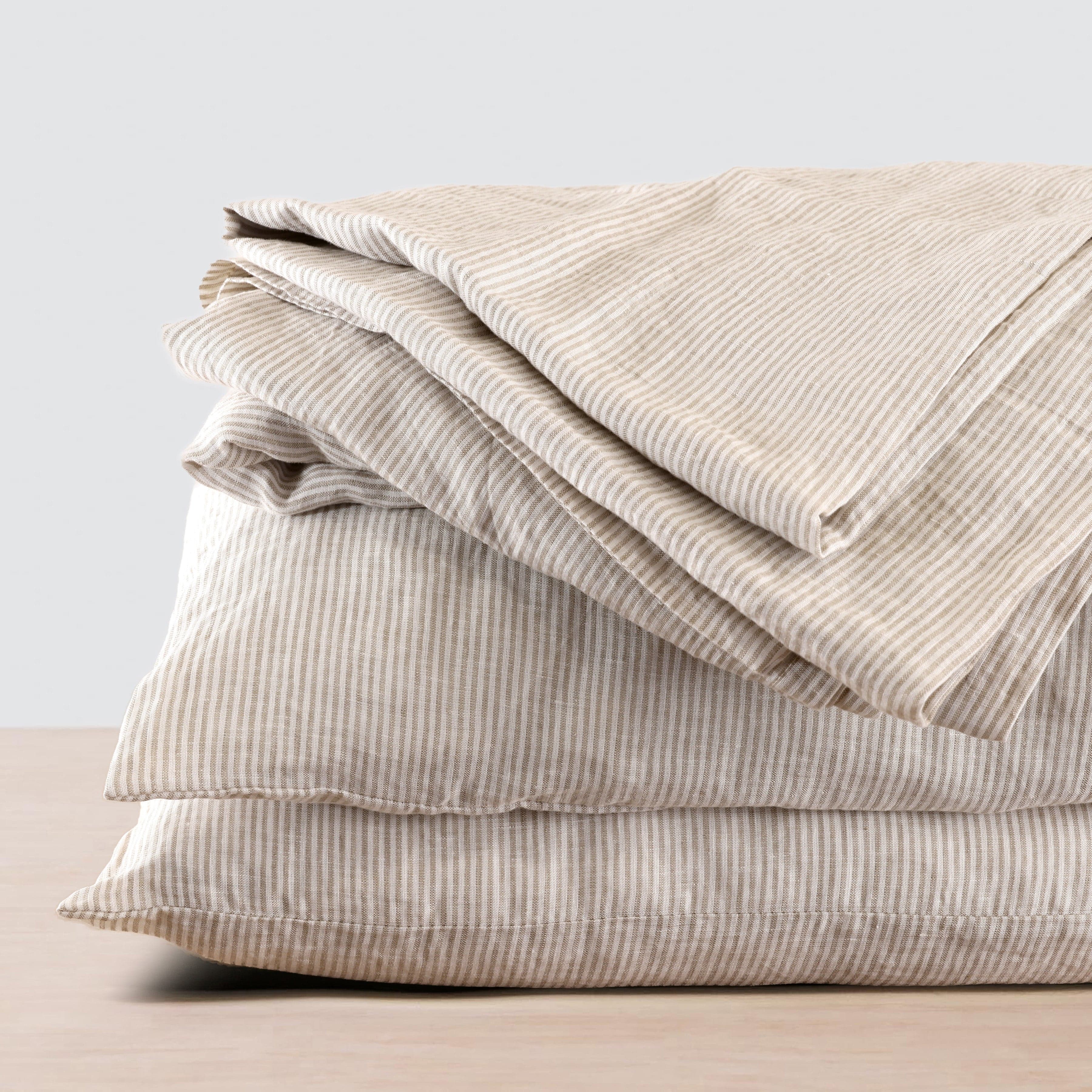 Stonewashed Linen Sheet Set in Blue - Image 67