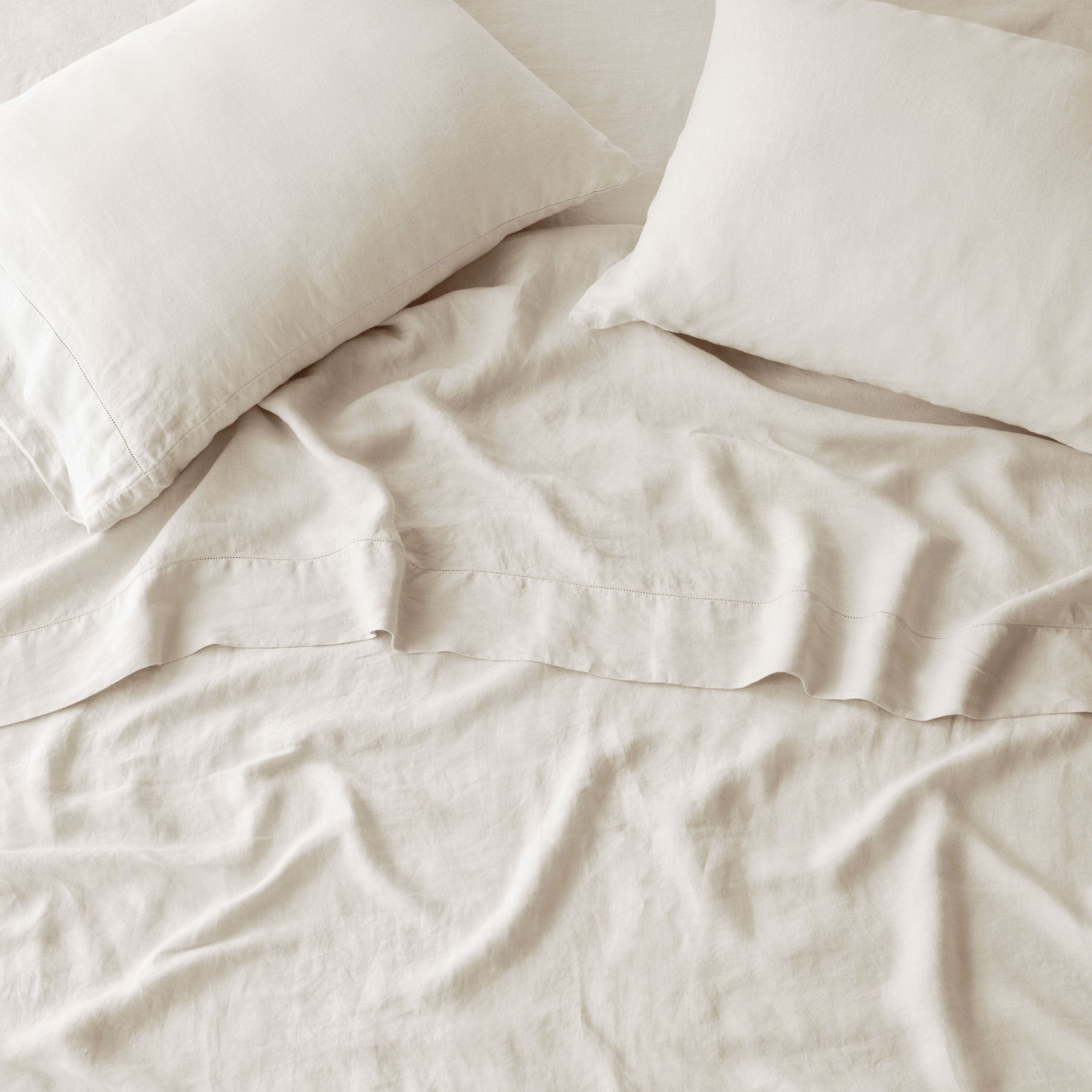 Stonewashed Linen Sheet Set in Blue - Image 21