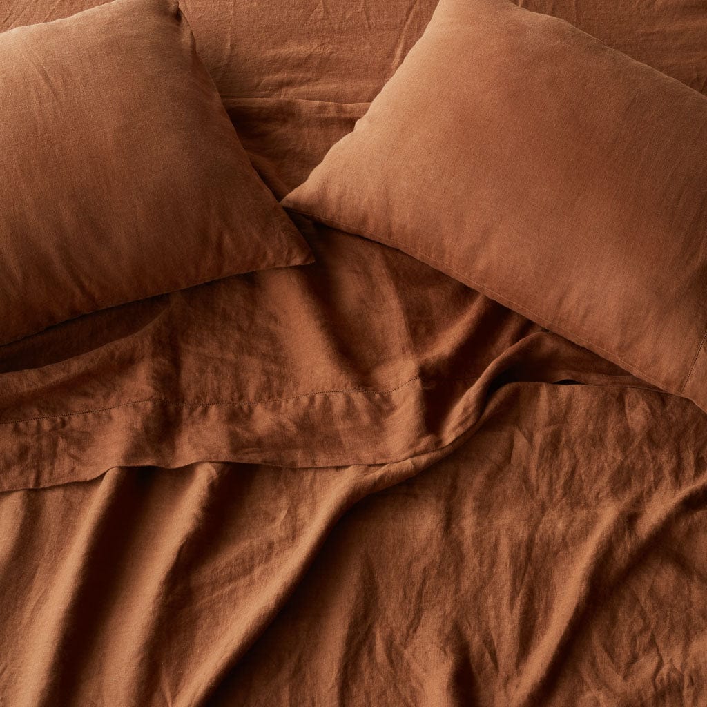 Stonewashed Linen Sheet Set in Blue - Image 34